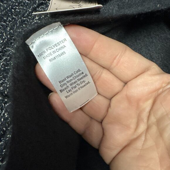 Special Delivery Soft Pom Beanie & Scarf‎ Set - Picture 3 of 3